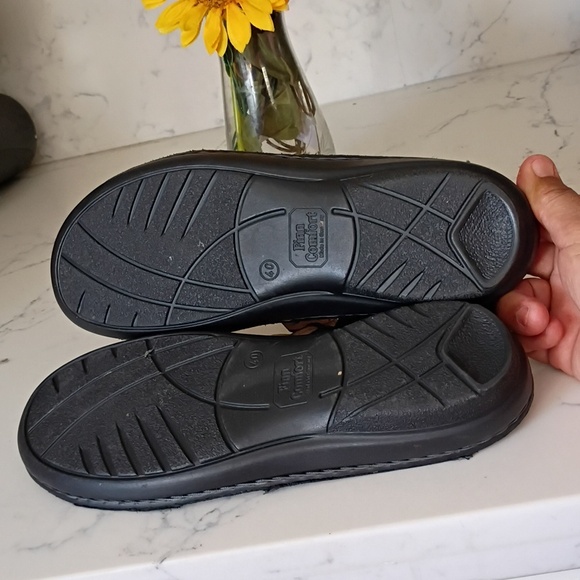 FINN COMFORT SANDALS - Picture 9 of 10